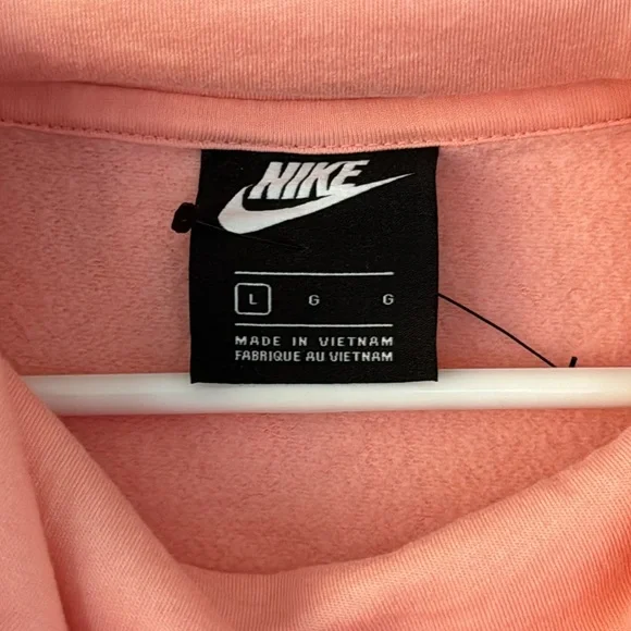 Nike Sweatshirt With Oversized CownNeck/Hood. NWOT. Size Large - Picture 7 of 12